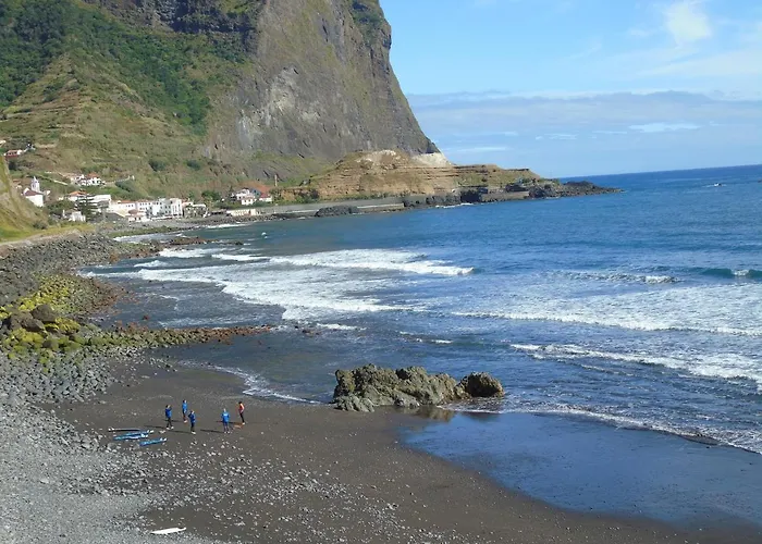 Marques Porto Da Cruz